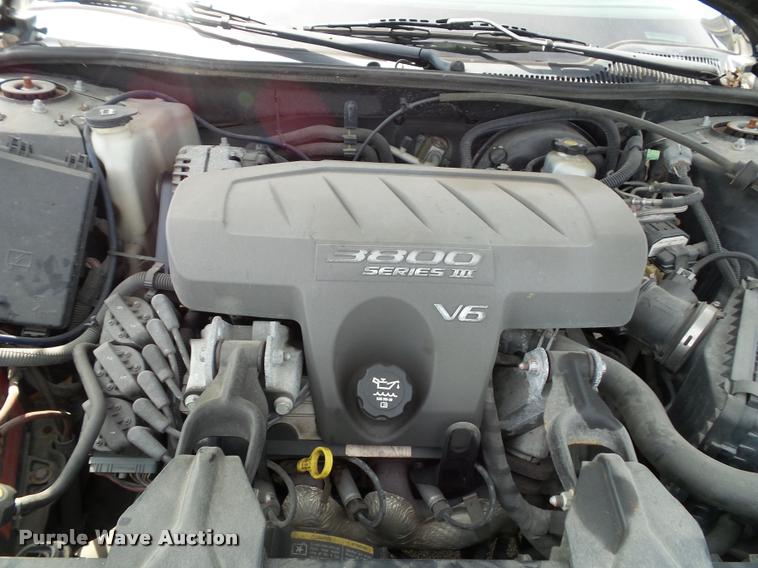 image for item J4760 2004 Pontiac Grand Prix GT