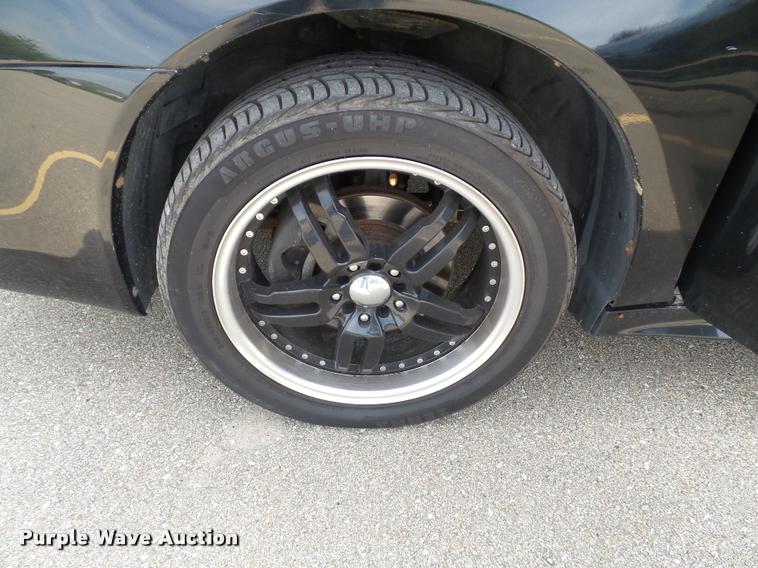 image for item J4760 2004 Pontiac Grand Prix GT