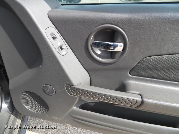 image for item J4760 2004 Pontiac Grand Prix GT