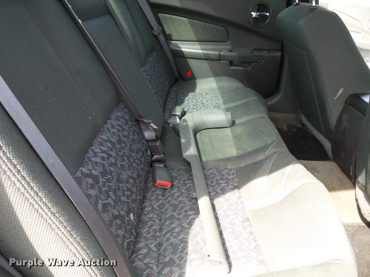 image for item J4760 2004 Pontiac Grand Prix GT