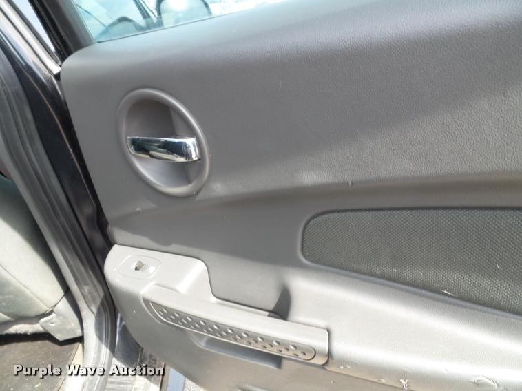 image for item J4760 2004 Pontiac Grand Prix GT