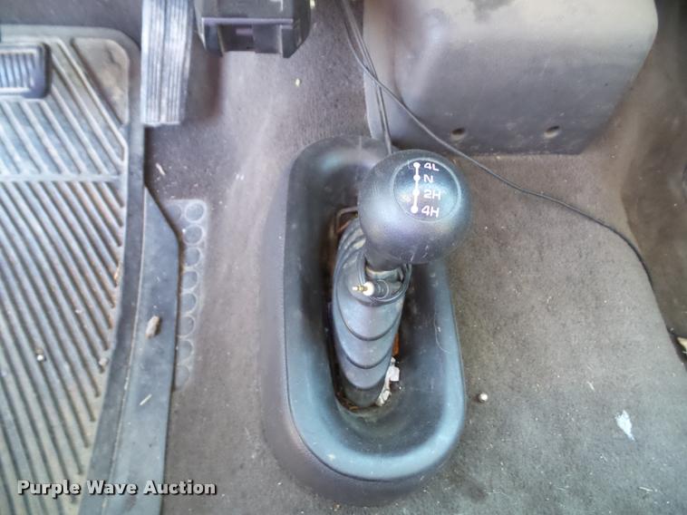 image for item J4766 1999 Dodge Ram 1500 Laramie SLT Quad Cab pickup truck