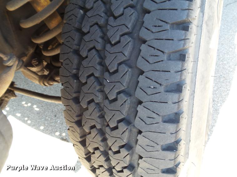 image for item J4766 1999 Dodge Ram 1500 Laramie SLT Quad Cab pickup truck