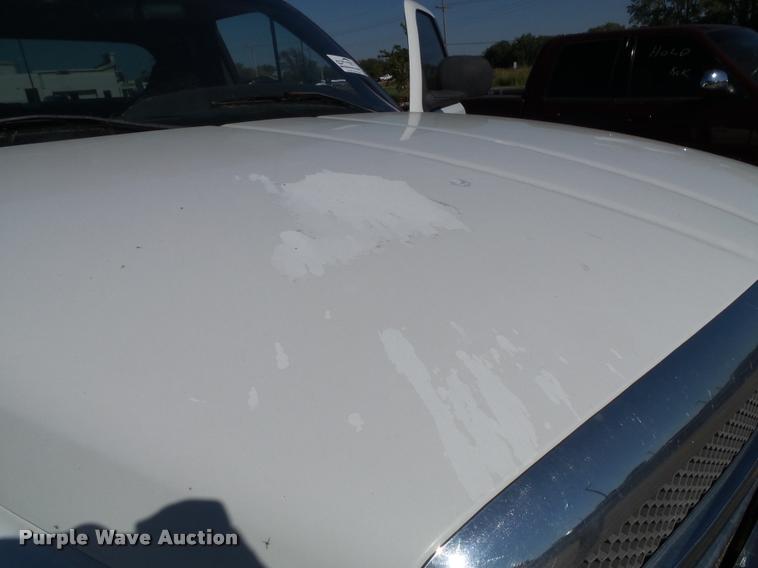 image for item J4766 1999 Dodge Ram 1500 Laramie SLT Quad Cab pickup truck