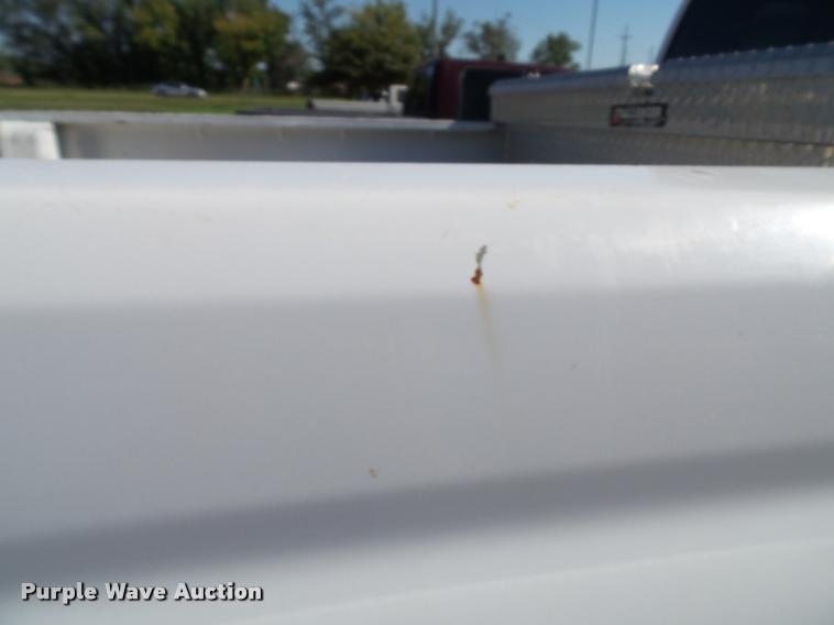 image for item J4766 1999 Dodge Ram 1500 Laramie SLT Quad Cab pickup truck