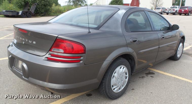 image for item J4773 2001 Dodge Stratus SE