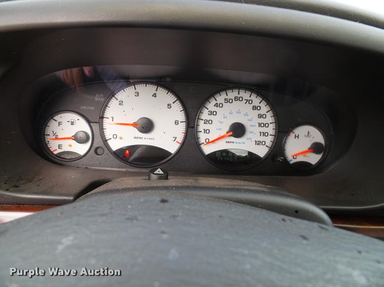 image for item J4773 2001 Dodge Stratus SE