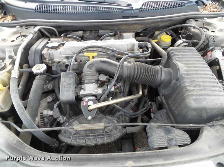 image for item J4773 2001 Dodge Stratus SE