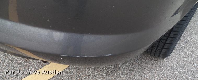 image for item J4773 2001 Dodge Stratus SE