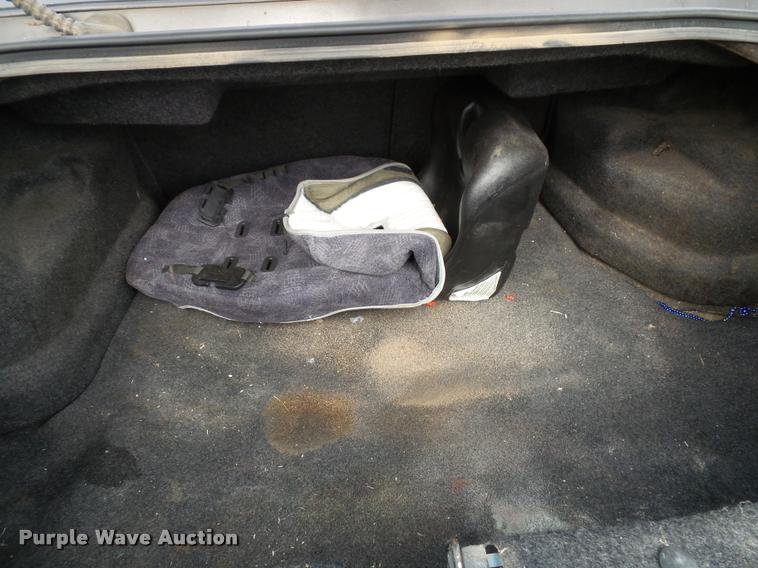 image for item J4773 2001 Dodge Stratus SE