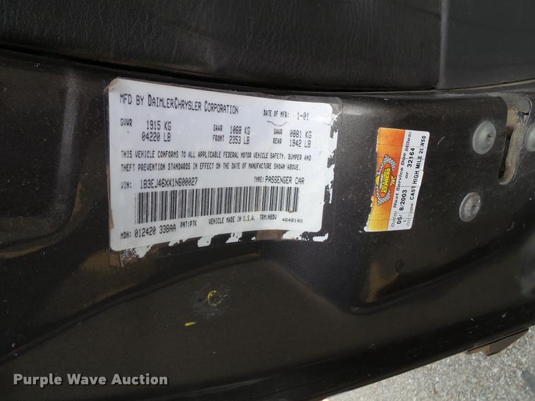 image for item J4773 2001 Dodge Stratus SE