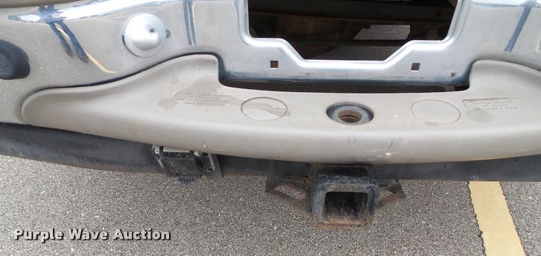 image for item J4788 2001 Ford Expedition Eddie Bauer SUV