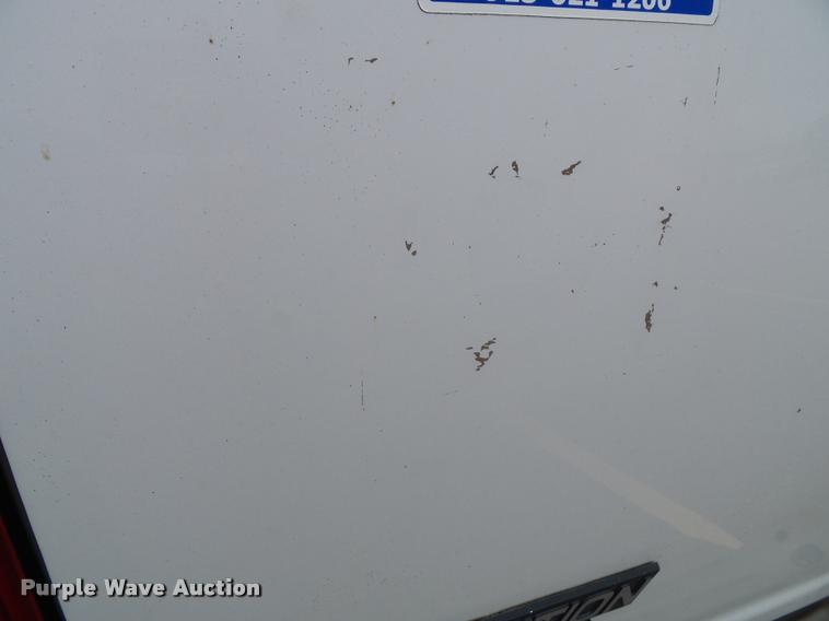 image for item J4788 2001 Ford Expedition Eddie Bauer SUV