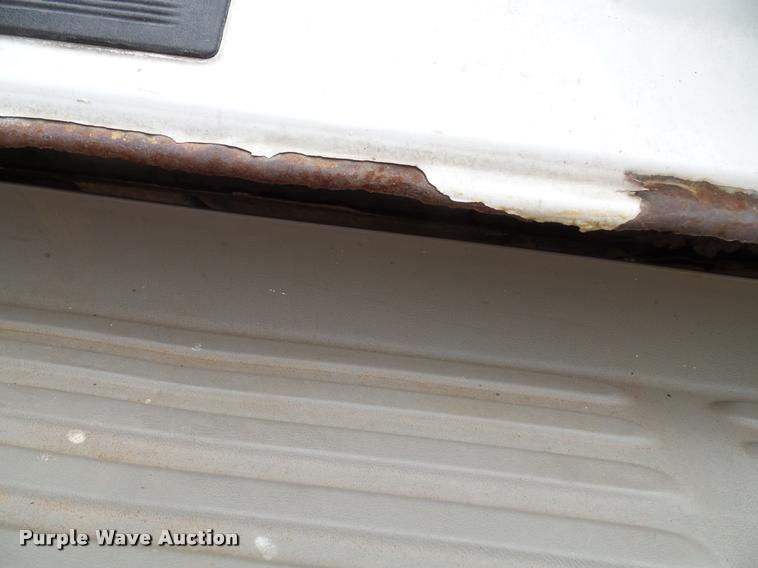 image for item J4788 2001 Ford Expedition Eddie Bauer SUV