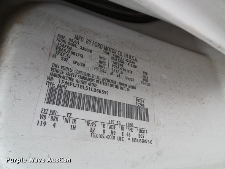 image for item J4788 2001 Ford Expedition Eddie Bauer SUV