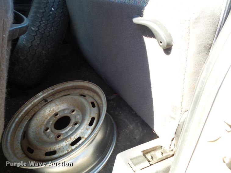 image for item J4793 1998 Dodge Ram 1500 Laramie SLT Quad Cab pickup truck