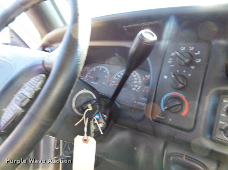 image for item J4793 1998 Dodge Ram 1500 Laramie SLT Quad Cab pickup truck