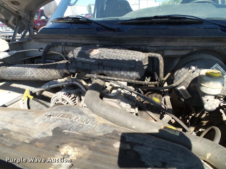 image for item J4793 1998 Dodge Ram 1500 Laramie SLT Quad Cab pickup truck