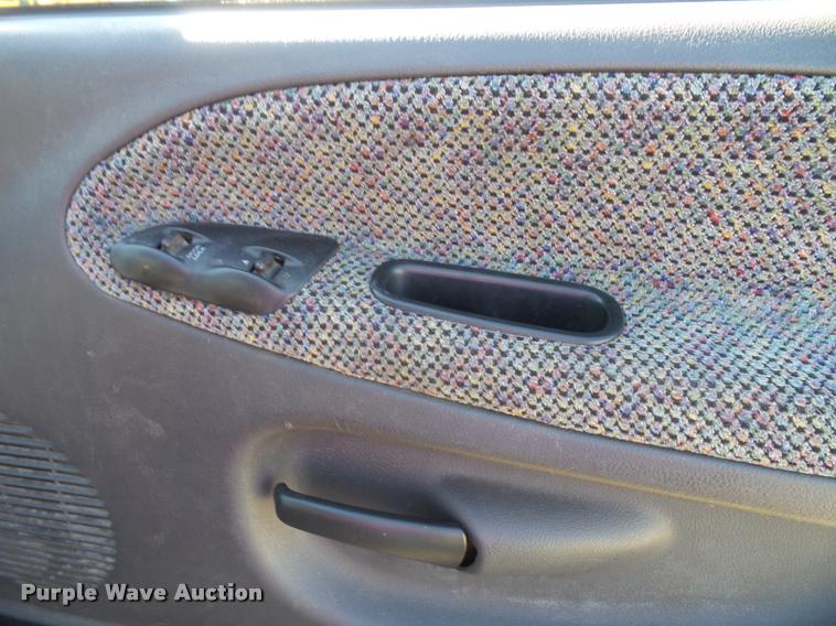 image for item J4793 1998 Dodge Ram 1500 Laramie SLT Quad Cab pickup truck