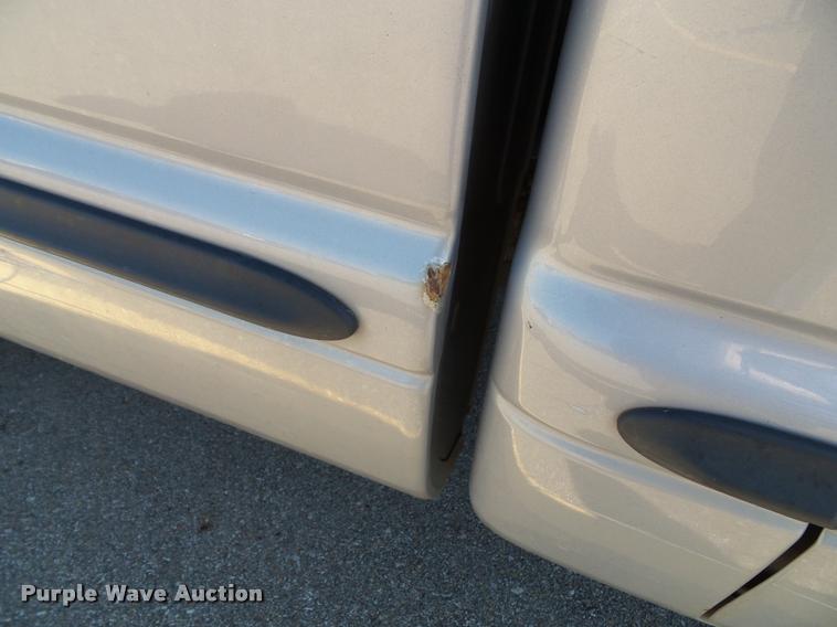 image for item J4793 1998 Dodge Ram 1500 Laramie SLT Quad Cab pickup truck