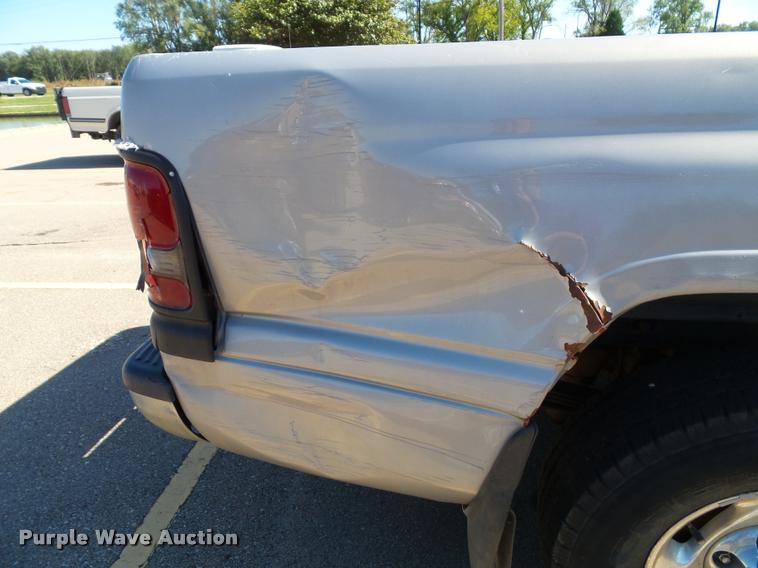 image for item J4793 1998 Dodge Ram 1500 Laramie SLT Quad Cab pickup truck