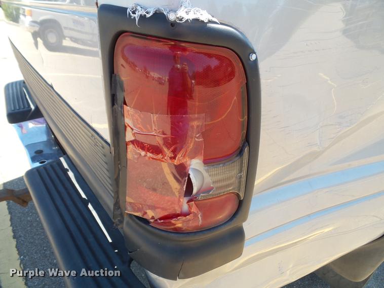 image for item J4793 1998 Dodge Ram 1500 Laramie SLT Quad Cab pickup truck