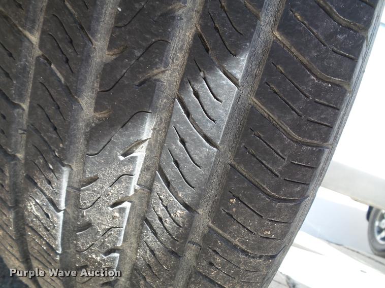 image for item K8193 2004 Volvo XC70 Cross Country