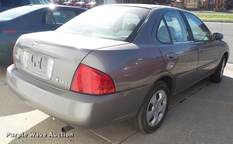 image for item K8196 2004 Nissan Sentra