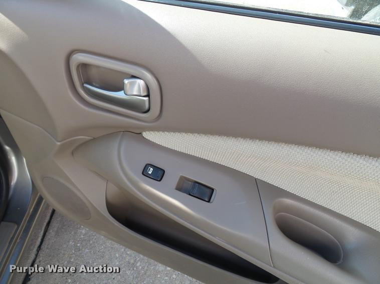 image for item K8196 2004 Nissan Sentra