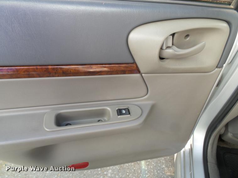 image for item K8198 2004 Chevrolet Impala