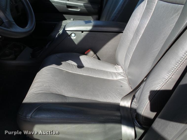 image for item K8199 2002 Dodge Dakota Sport Quad Cab pickup truck