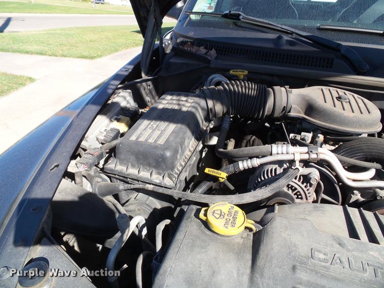 image for item K8199 2002 Dodge Dakota Sport Quad Cab pickup truck