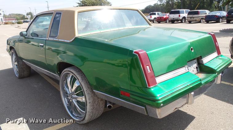 image for item K8203 1984 Oldsmobile Cutlass Supreme Brougham