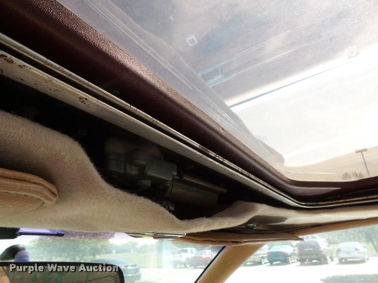 image for item K8203 1984 Oldsmobile Cutlass Supreme Brougham