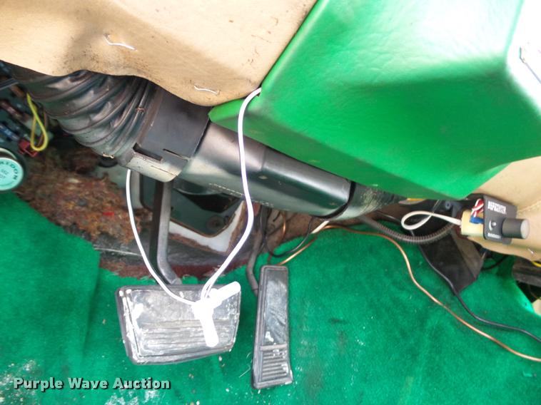 image for item K8203 1984 Oldsmobile Cutlass Supreme Brougham