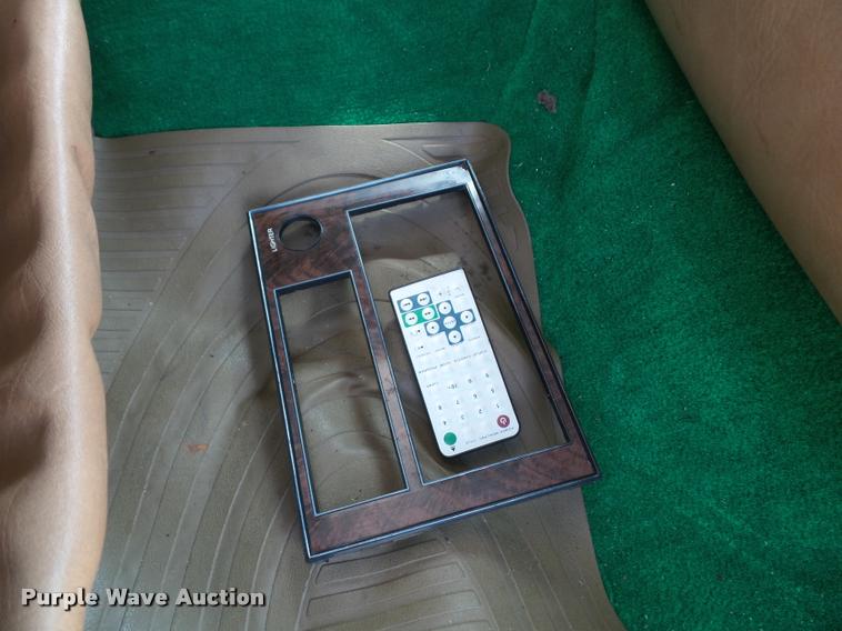 image for item K8203 1984 Oldsmobile Cutlass Supreme Brougham