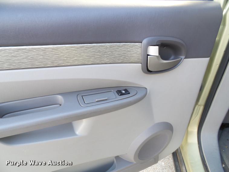 image for item K8206 2002 Buick Rendezvous CXL SUV