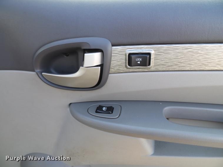 image for item K8206 2002 Buick Rendezvous CXL SUV