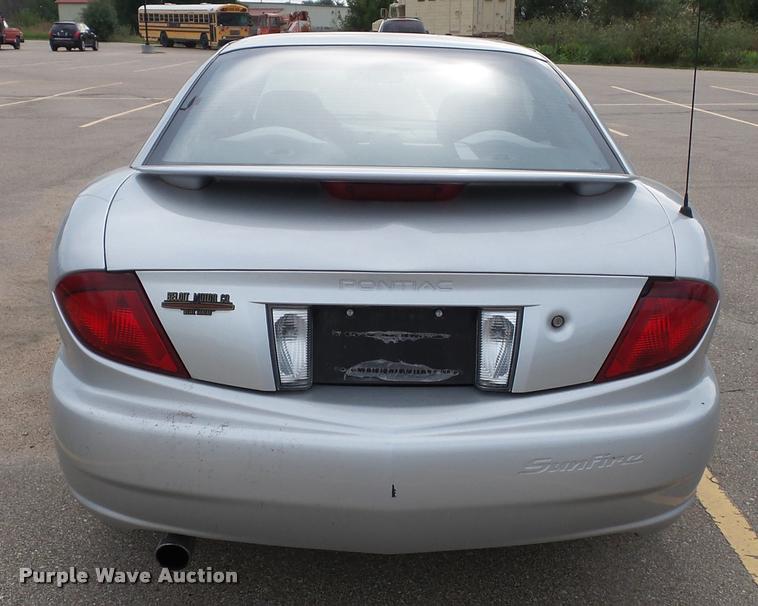 image for item K8207 2004 Pontiac Sunfire