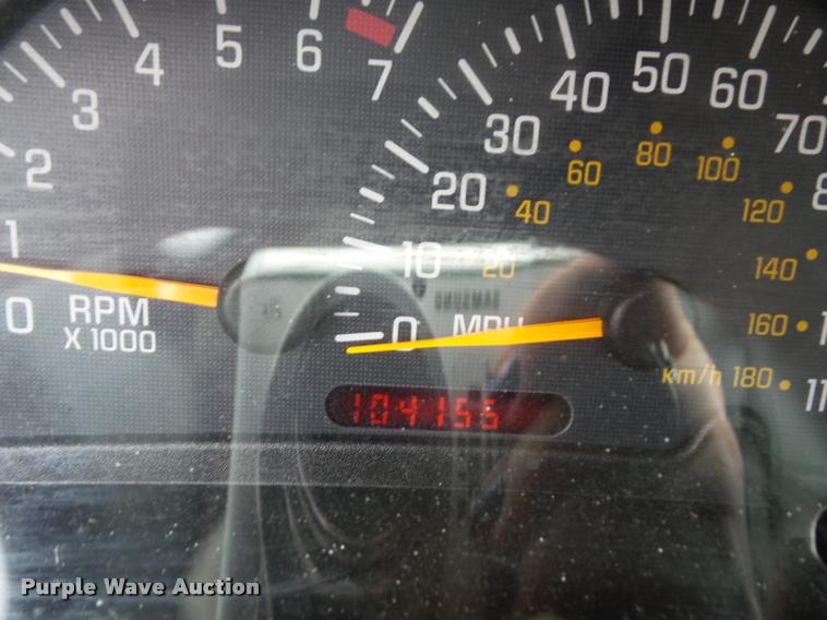 image for item K8207 2004 Pontiac Sunfire