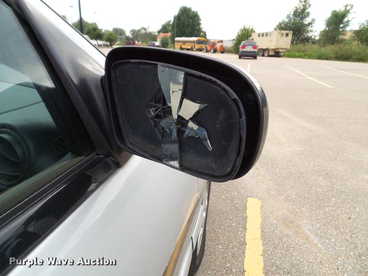 image for item K8207 2004 Pontiac Sunfire