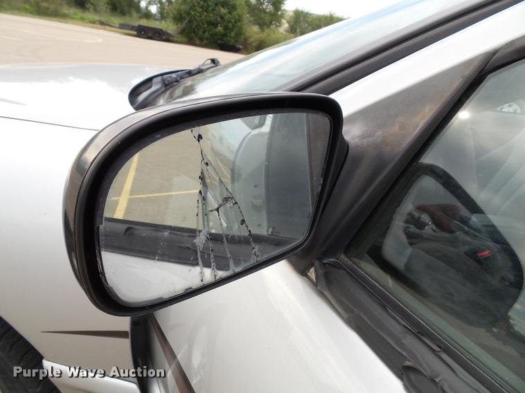 image for item K8207 2004 Pontiac Sunfire