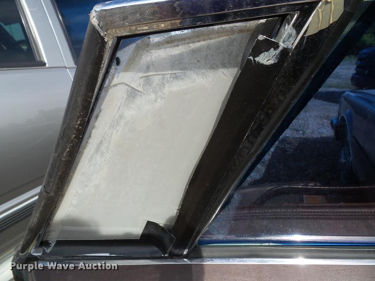 image for item K8240 1984 Cadillac Seville