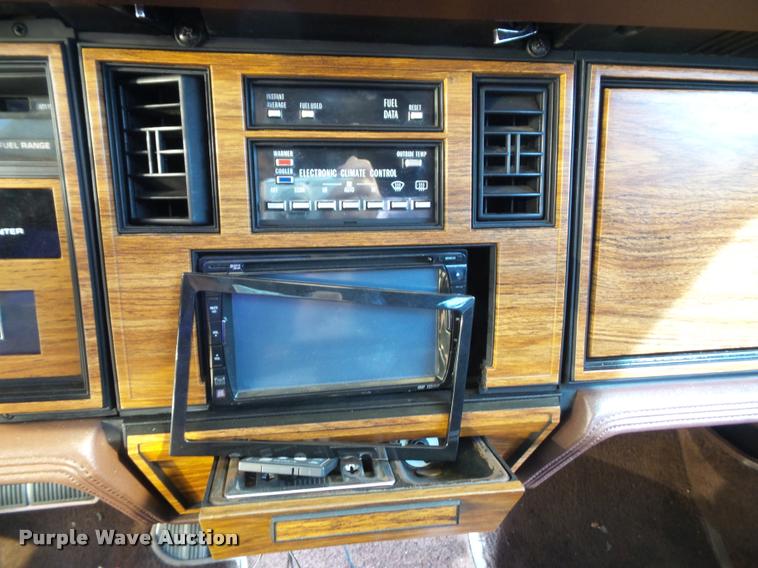 image for item K8240 1984 Cadillac Seville