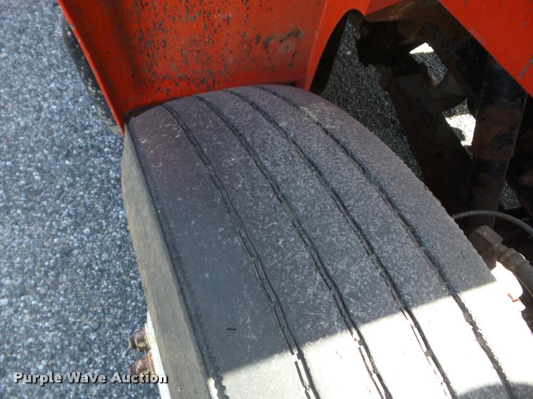 image for item AG9365 1999 International 4900 dump truck