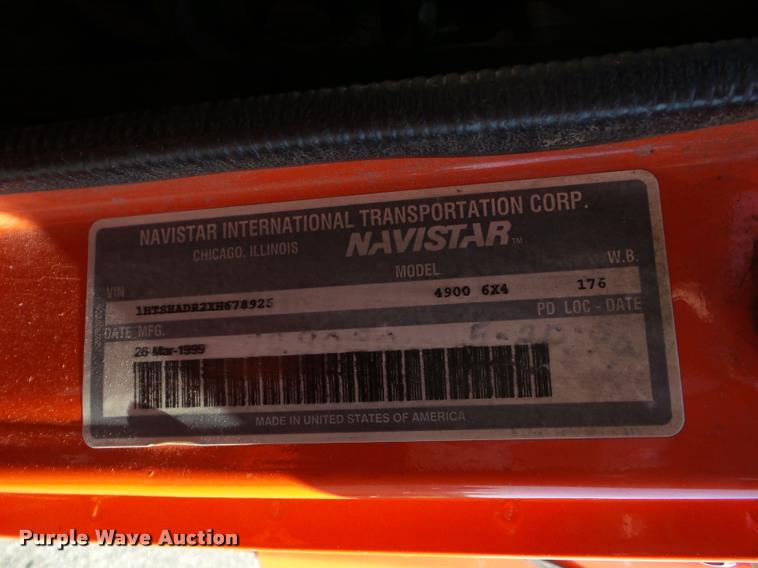 image for item AG9365 1999 International 4900 dump truck