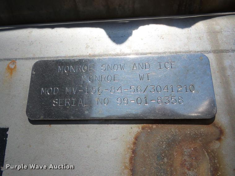 image for item AG9365 1999 International 4900 dump truck