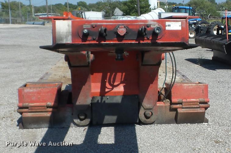 image for item AG9366 2000 Trail King TX100HDG-463 lowboy equipment trailer