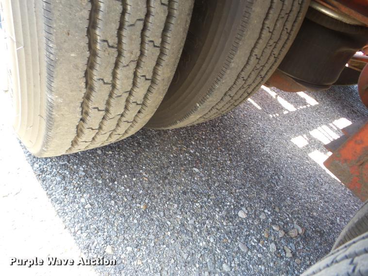 image for item AG9366 2000 Trail King TX100HDG-463 lowboy equipment trailer