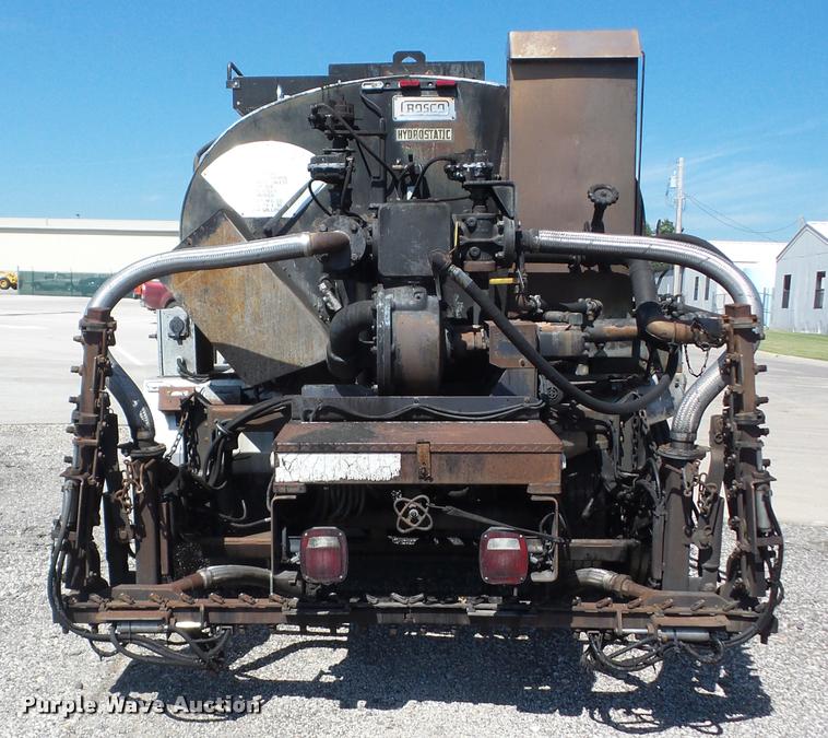 image for item AG9367 2000 Sterling L7501 oil distribution truck